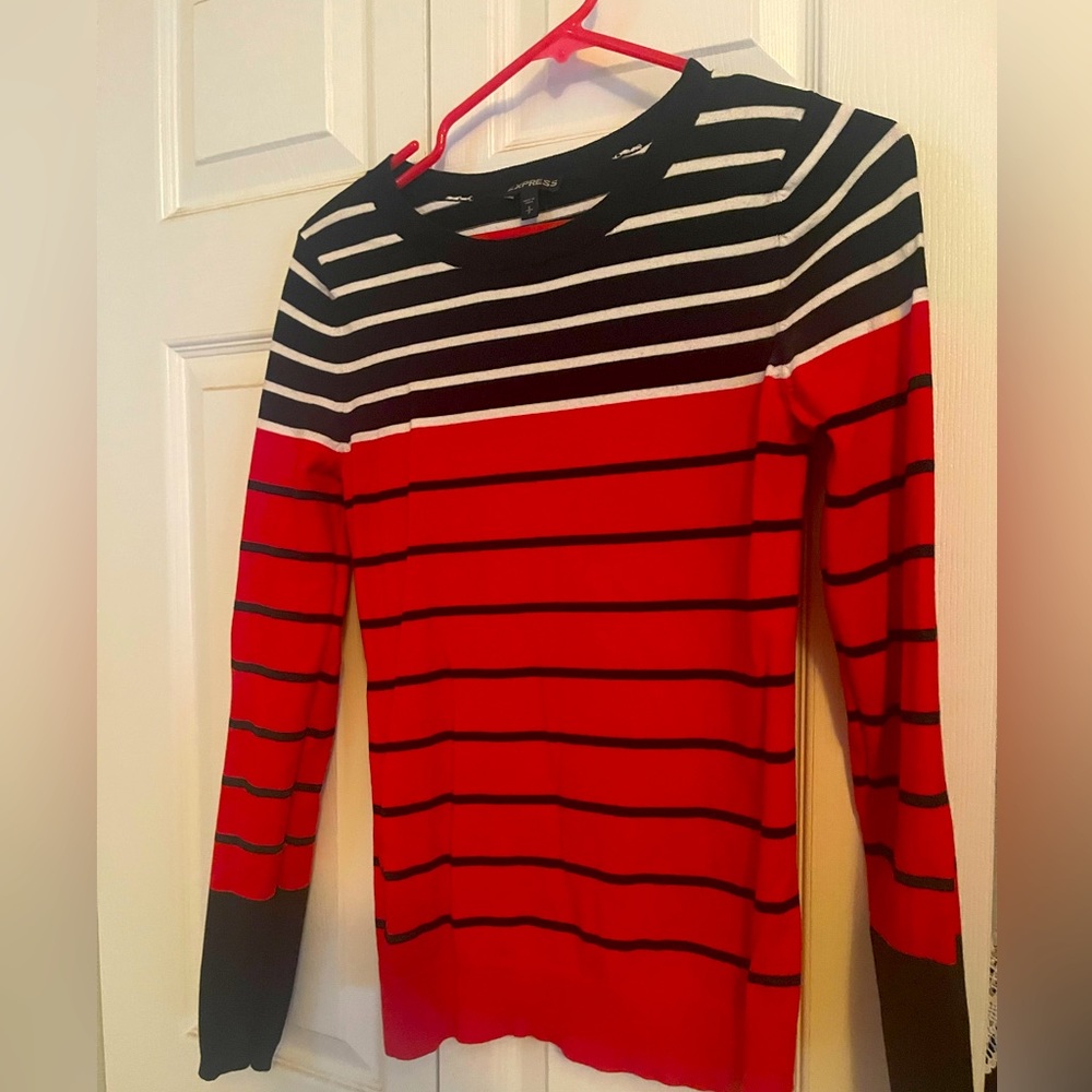 Long sleeve sweater